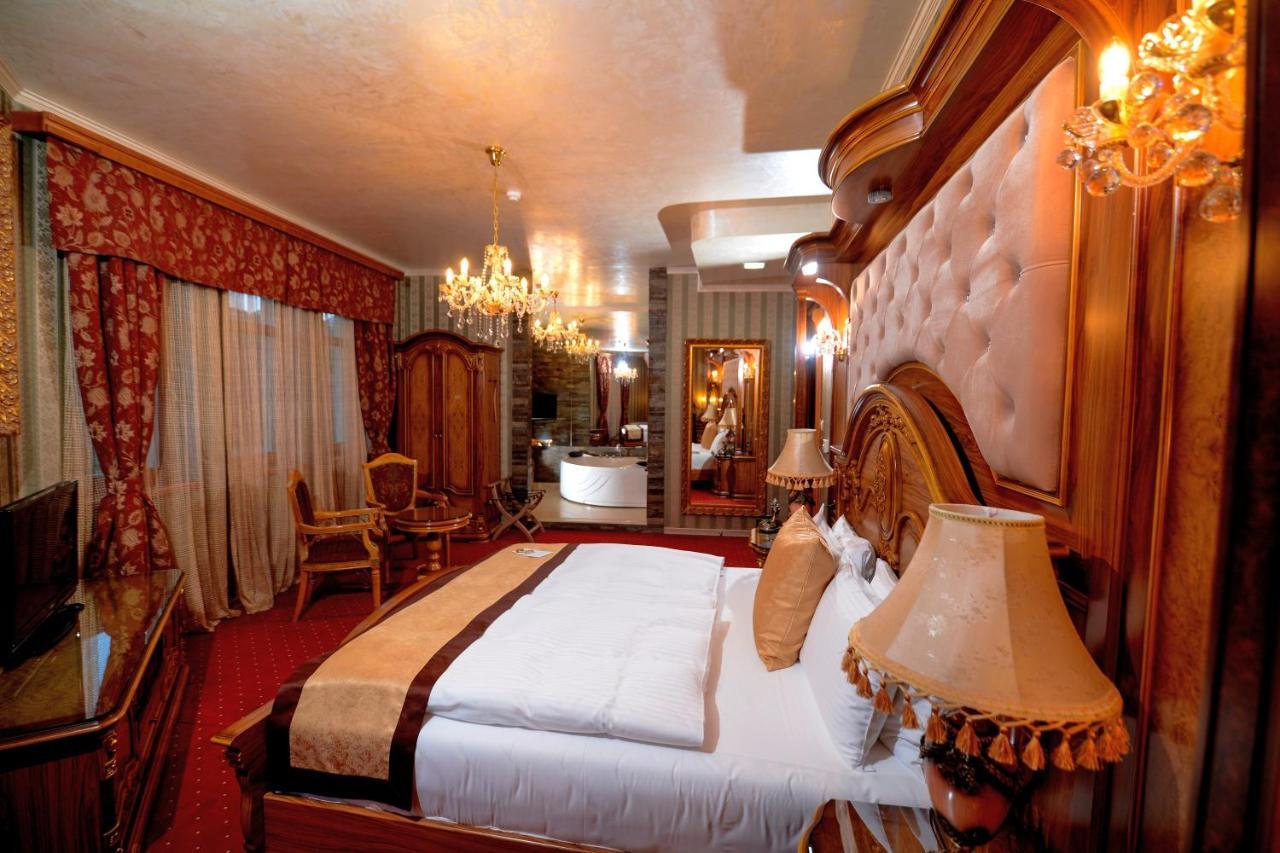 Premier Prezident Garni Hotel And Spa Сремски-Карловци Экстерьер фото