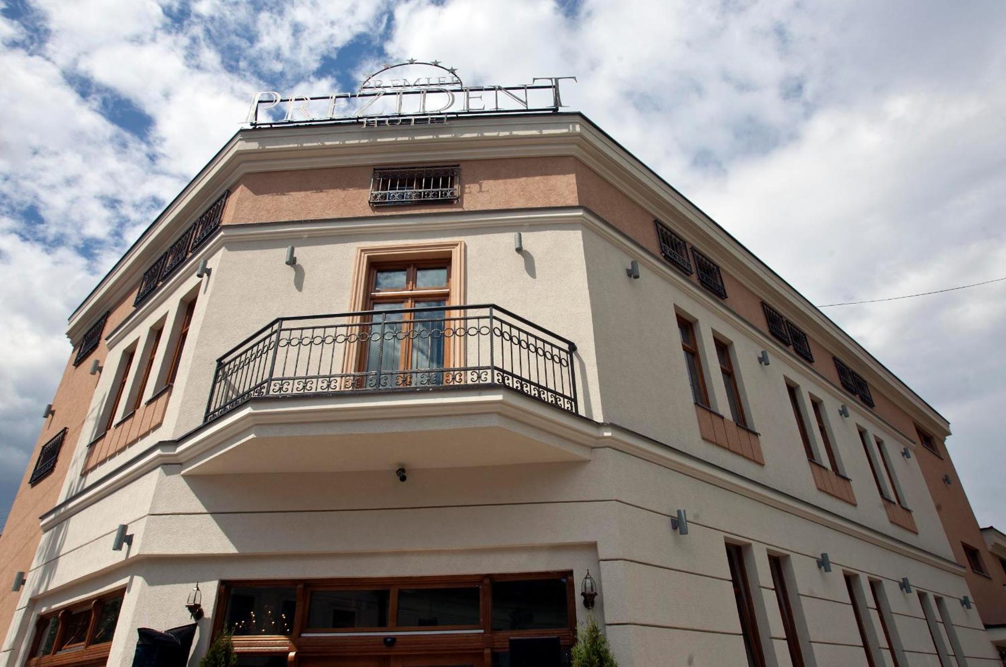Premier Prezident Garni Hotel And Spa Сремски-Карловци Экстерьер фото